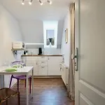 Stylisches Fuer 2 Personen In Historischem Fachwerkhaus 4 Etage Mit Blick Auf Stadt & Festung Apartmán Koblenc