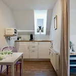 Stylisches Fuer 2 Personen In Historischem Fachwerkhaus 4 Etage Mit Blick Auf Stadt & Festung *
