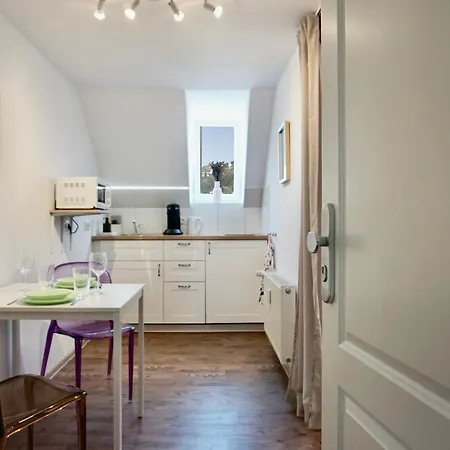 Stylisches Fuer 2 Personen In Historischem Fachwerkhaus 4 Etage Mit Blick Auf Stadt & Festung Appartement Coblence