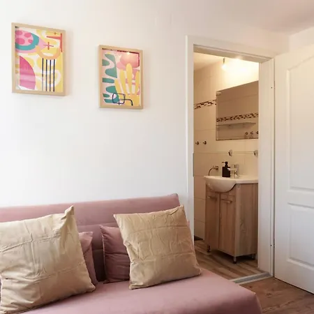Stylisches Fuer 2 Personen In Historischem Fachwerkhaus 4 Etage Mit Blick Auf Stadt & Festung Koblenc
