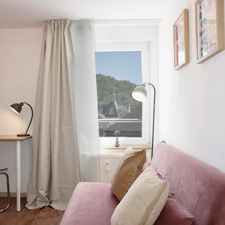 Stylisches Fuer 2 Personen In Historischem Fachwerkhaus 4 Etage Mit Blick Auf Stadt & Festung