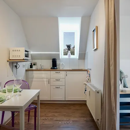 Stylisches Fuer 2 Personen In Historischem Fachwerkhaus 4 Etage Mit Blick Auf Stadt & Festung *