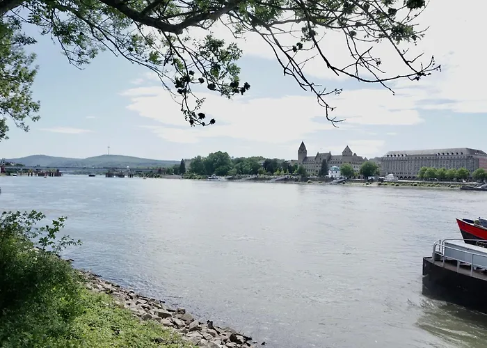 Apartment Stylisches Fuer 2 Personen In Historischem Fachwerkhaus 4 Etage Mit Blick Auf Stadt & Festung