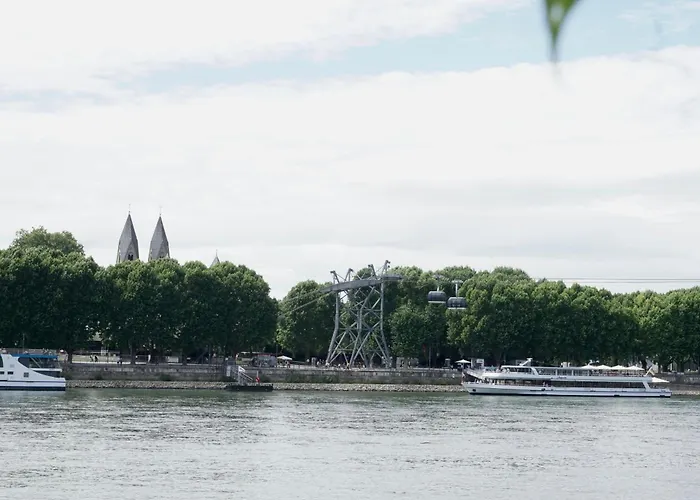 Apartment Stylisches Fuer 2 Personen In Historischem Fachwerkhaus 4 Etage Mit Blick Auf Stadt & Festung Koblenz (Rhineland-Palatinate)